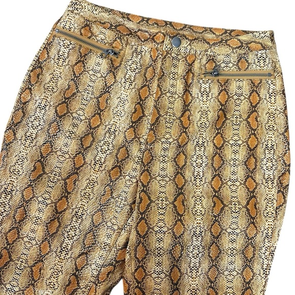 Free People Western Bohemian Snakeskin Wild Horses Vegan Pants Jeans Size 4 Boho - Picture 10 of 12
